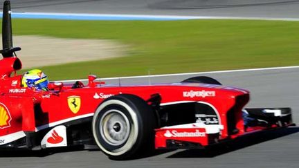 Felipe Massa au volant de sa Ferrari