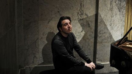 Le pianiste turc Fazil Say au Théatre des Champs-Elysées à Paris, en février 2010
 (Fred Dufour / AFP)