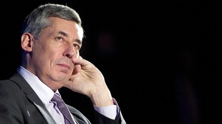 Le conseiller sp&eacute;cial du pr&eacute;sident de la R&eacute;publique, Henri Guaino, lors d'un meeting UMP &agrave; Evreux (Eure), le 16 d&eacute;cembre 2011. (LIONEL BONAVENTURE /&nbsp;AFP PHOTO)