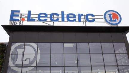 La façade d'un magasin Leclerc à Houilles (Yvelines), en mars 2018. (MAXPPP)