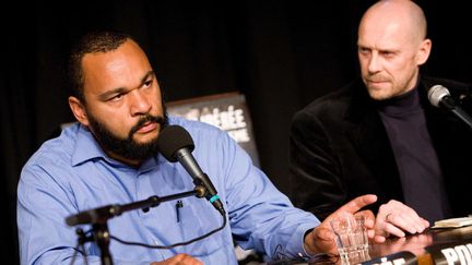 Dieudonné avec Alain Soral lors d'une conférence de presse en 2009
 (REVELLI-BEAUMONT/SIPA)