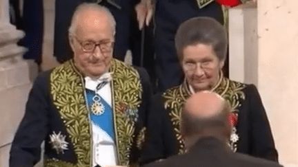 Le 18 mars 2010, à 82 ans, Simone Veil rejoint les Immortels à l'Académie française. (FRANCE 2)