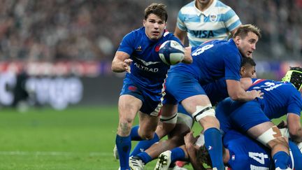 Revivez le résumé du match de rugby entre le XV de France et l'Argentine dans une rencontre musclée !


Victoire de la France 29-20 !