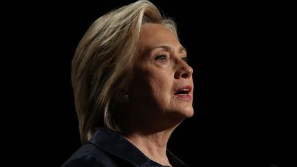 Hillary Clinton lors d'un discours &agrave; San Francisco (Californie, Etats-Unis), le 20 juin 2015. (JUSTIN SULLIVAN / GETTY IMAGES NORTH AMERICA / AFP)