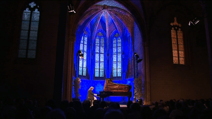 Un lieu magique et des artistes à la renommée internationale (ici Elisabeth Leonskaja) : la recette du succès pour Piano aux Jacobins.
 (France 3 / Culturebox)