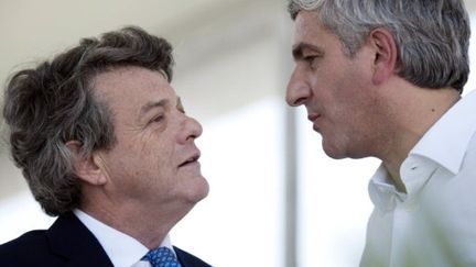 Jean-Louis Borloo, président du Parti radical, et Hervé Morin, président du Nouveau Centre (FRED DUFOUR / AFP)