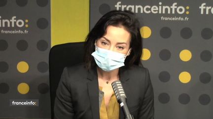 Virna Sacchi, présentatrice de "Pièces à conviction" sur France 3. (CAPTURE D'ECRAN DAILYMOTION)