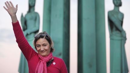 Ludovine de la Roch&egrave;re, pr&eacute;sidente de la Manif pour tous, lors d'une manifestation &agrave; Nantes (Loire-Atlantique), le 23 novembre 2013. (JEAN-SEBASTIEN EVRARD / AFP)