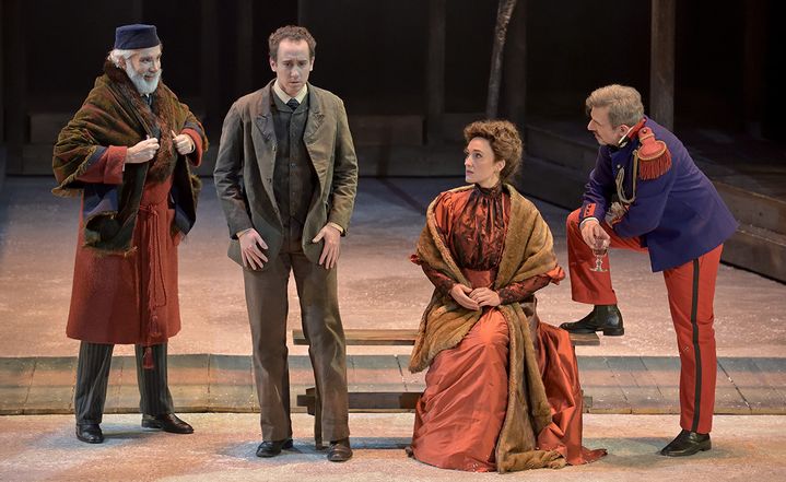 "Fortunio" à l'Opéra Comique :&nbsp;Franck Leguérinel (Maître André), Cyrille Dubois (Fortunio), Anne-Catherine Gillet (Jacqueline) et Jean-Sébastien Bou (Clavaroche). (STEFAN BRION)