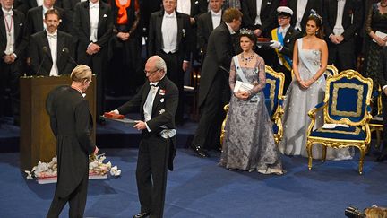 10 décembre 2012. Cérémonie de remise des prix Nobel à Stockholm. avec la remise du prix Nobel de médecine à Sir John B. Gurdon. (Illustration) (PASCAL LE SEGRETAIN / WIREIMAGE / GETTY IMAGES)