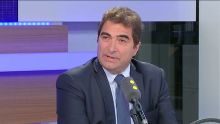 Christian Jacob, président du groupe Les Républicains, à l'Assemblée nationale, invité de franceinfo mercredi 14 décembre (RADIO FRANCE / FRANCEINFO)