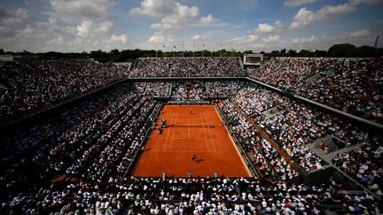 Roland-Garros : le tournoi parisien pourrait se jouer à huis clos