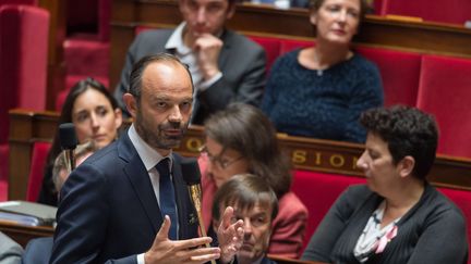 Philippe face à Ruffin à l'Assemblée