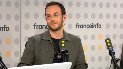 Clément Viktorovitch dans Entre les lignes, sur franceinfo, le 9 juin 2022. (FRANCE INFO / RADIO FRANCE)