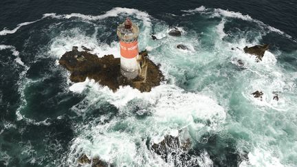 Le&nbsp;phare de Pierres Noires, au large du Finistère. (DAVID ADEMAS / MAXPPP)