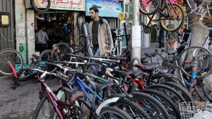 Une boutique de vélos dans le centre de Damas, le 28 novembre 2013. (AFP/Louai Beshara)