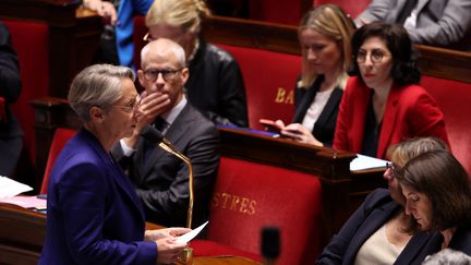 Elisabeth Borne condamne les actes antisémites en France