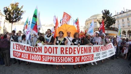 Une manifestation d'enseignants &agrave; Rennes, le 27 septembre 2011. (ALEXANDRE-B / CITIZENSIDE)