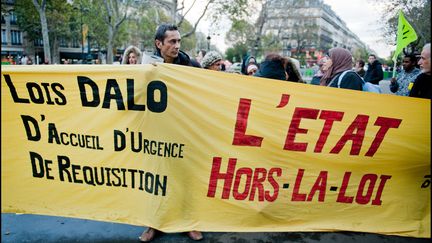 &nbsp; (Lors d'une manifestation pour l'application de la loi DALO, en 2011 © MaxPPP)