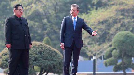 Diplomatie : les promesses de Kim Jong-un et Moon Jae-in pour la paix entre les deux Corées