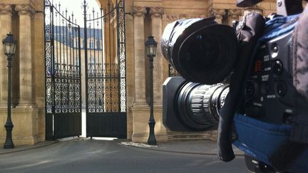 L'entrée du Palais de l'Elysée à Paris. (XAVIER MONFERRAN / FRANCEINFO / RADIO FRANCE)