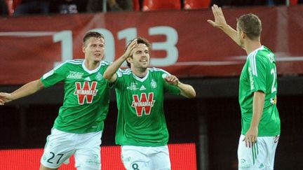 Tabanou, Corgnet et Clerc se congratulent CHEZ LES vERTS