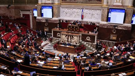 L'hémicycle de l'Assemblée nationale, durant le débat sur la réforme des retraites, le 16 février 2023. (QUENTIN DE GROEVE / HANS LUCAS / AFP)