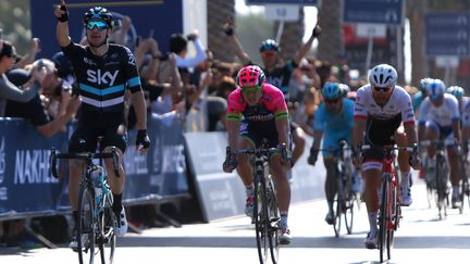 L'Italien Elia Viviani, vainqueur sur la 2e étape du Tour de Dubaï (MARWAN NAAMANI / AFP)