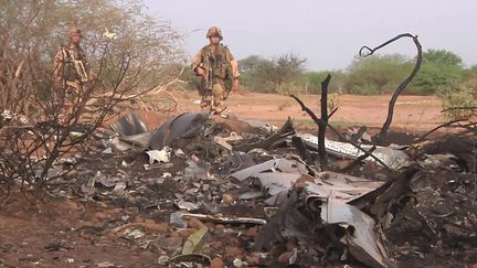 &nbsp; (L'armée française a publié des photos de la zone du crash © MAXPPP / EPA)