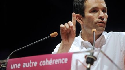 Benoît Hamon, porte-parole du PS et fondateur du mouvement "Un monde d'avance" le 19 septembre 2010 (AFP/JEAN-PIERRE MULLER)