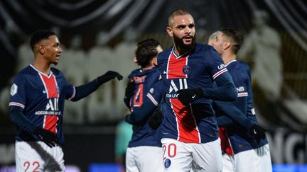 Alors qu'on attendait Neymar, Mbappé ou Icardi, c'est Kurzawa qui a délivré le PSG. (JEAN-FRANCOIS MONIER / AFP)