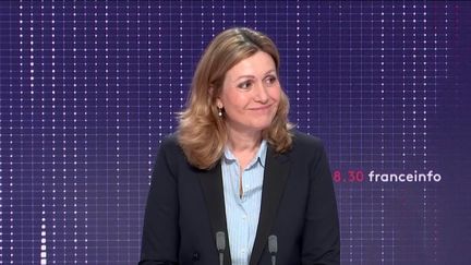 Yaël Braun-Pivet, présidente de la commission des Lois de l'Assemblée nationale, était l'invitée du "8h30&nbsp;franceinfo", samedi 15 janvier 2022. (FRANCEINFO / RADIOFRANCE)