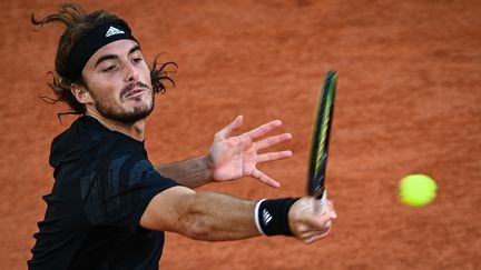 Le Grec Stefanos Tsitsipas (ANNE-CHRISTINE POUJOULAT / AFP)