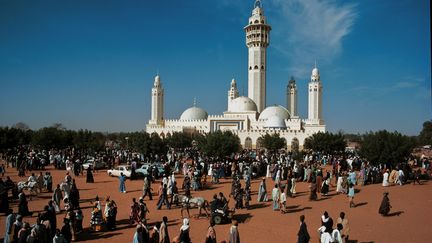 Une vue de la grande mosquée des mourides à Touba, lors du pèlerinage de 2012. (HENRI TABARANT / ONLY WORLD)