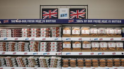 De la viande dans les rayons d'un supermarché à Chatteris (Royaume-Uni), le 19 septembre 2018. (DANIEL LEAL-OLIVAS / AFP)