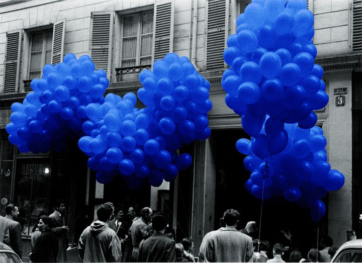 Yves Klein,&nbsp;Sculpture aérostatique, 1957&nbsp; (Succession Yves Klein c/o ADAGP, Paris – Cliché : Archives Klein / ADAGP Images)