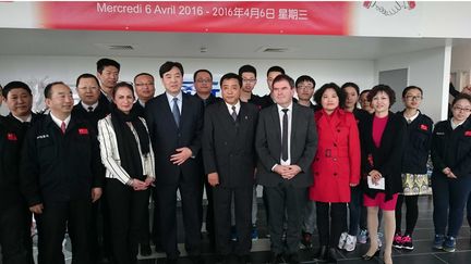  (Délégation de l'industriel chinois Synutra, qui va bientôt ouvrir son usine de poudre de lait à Carhaix en Bretagne © PHOTOPQR/LE TELEGRAMME/MAXPPP)