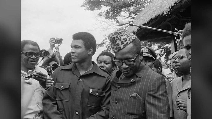 &nbsp; (28 octobre 1974. Mohamed Ali et Mobutu Sese Seko à Kinshasa (Zaïre). © Bettmann/Getty Images)