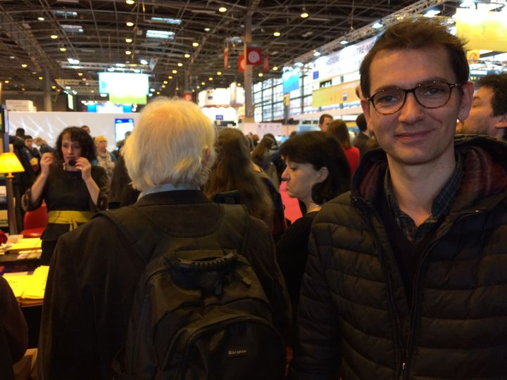 Mathieu Hippeau, professeur de lettres et d'histoire, flânerie littéraire au salon Livre Paris
 (Laurence Houot / Culturebox)