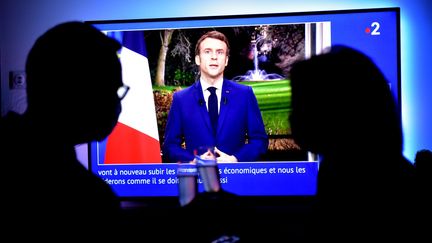 Les vœux d'Emmanuel Macron pour l'année 2022.&nbsp; (CEDRIC MERAVILLES / MAXPPP)