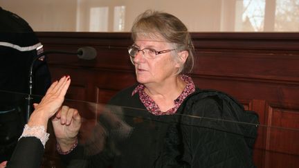 Jacqueline Sauvage à la cour d'assises de Blois (Loir-et-Cher), le 3 décembre 2015. (MAXPPP)