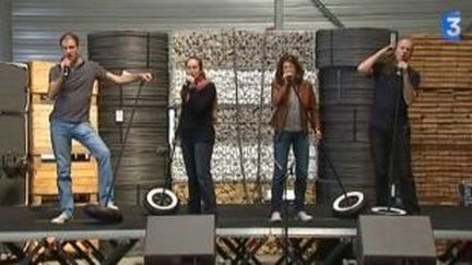 Les Grandes Gueules chantent à l&#039;usine pour le Printemps de Pérouges
 (Culturebox)