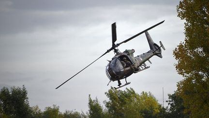 Un hélicoptère Gazelle des forces spéciales françaises lors d'un exercice à Versailles en octobre 2017. (ERIC FEFERBERG / AFP)