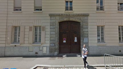 Capture d'écran de l'entrée du palais de justice de Fontainebleau (Seine-et-Marne). (GOOGLE STREET VIEW)