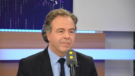 Luc Chatel,&nbsp;porte-parole de François Fillon et président des comités de soutien.&nbsp; (RADIO FRANCE / JEAN-CHRISTOPHE BOURDILLAT)