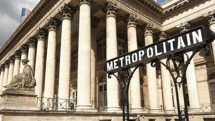 La bouche de m&eacute;tro pr&egrave;s de la place de la Bourse, dans le 2e arrondissement de Paris, o&ugrave; devait se tenir une manifestation contre les "islamistes", le 18 janvier 2015, mais finalement interdite par la pr&eacute;fecture de police. (RICHARD NEBESKY / ROBERT HARDING PREMIUM / AFP)