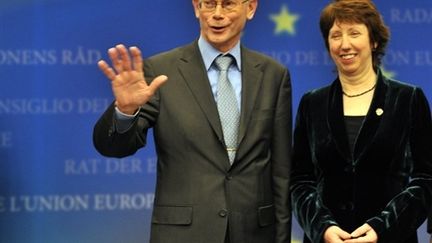 Le président de l'UE Herman Van Rompuy et la chef de la diplomatie européenne Catherine Ashton (19 novembre 2009) (AFP / Georges Gobet)