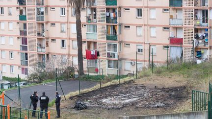 &nbsp; (Le 24 décembre 4 pompiers et 2 policiers avaient été agressés en intervenant sur un feu déclaré au coeur de la cité des jardins de l'Empereur à Ajaccio © Maxppp)