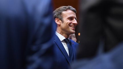 Emmanuel Macron, le 25 mars 2022, à Bruxelles. (JOHN THYS / AFP)