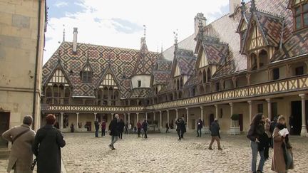 Angela Merkel achèvera sa tournée d’adieux en France, à Beaune (Côte-d’Or) le 3 novembre. (CAPTURE ECRAN FRANCE 2)